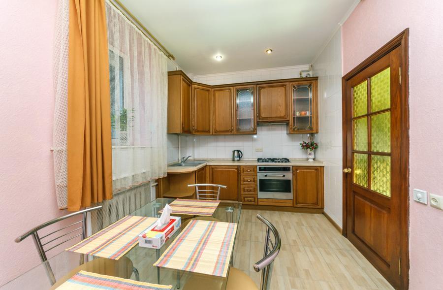 Two Bedroom Apartment On Liuteranska Street Kiev Bagian luar foto
