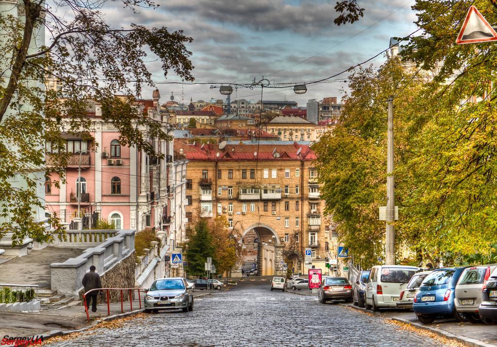 Two Bedroom Apartment On Liuteranska Street Kiev Bagian luar foto